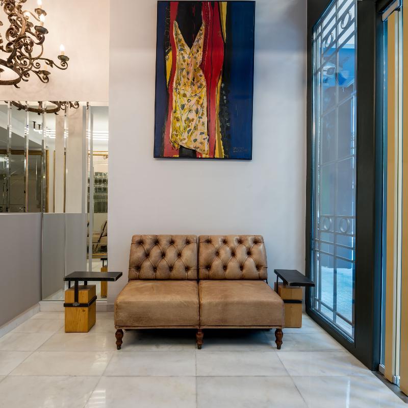 Fos Downtown Suites Атина Екстериор снимка