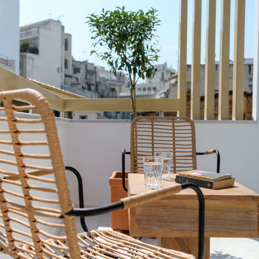 Fos Downtown Suites Атина Екстериор снимка