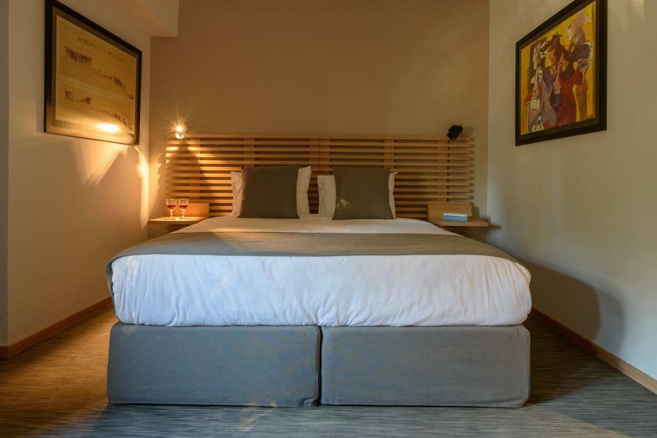 Fos Downtown Suites Атина Екстериор снимка
