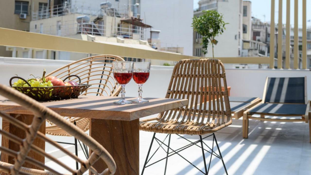 Fos Downtown Suites Атина Екстериор снимка